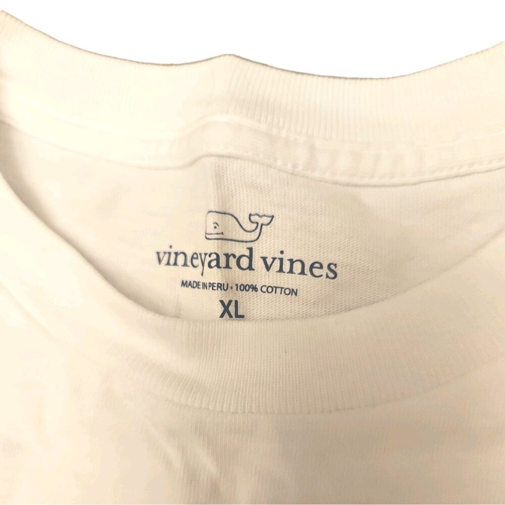 Vineyard Vines Valentines Heart Whale Long Sleeve  Pocket Shirt, White, Size XL - Picture 4 of 8